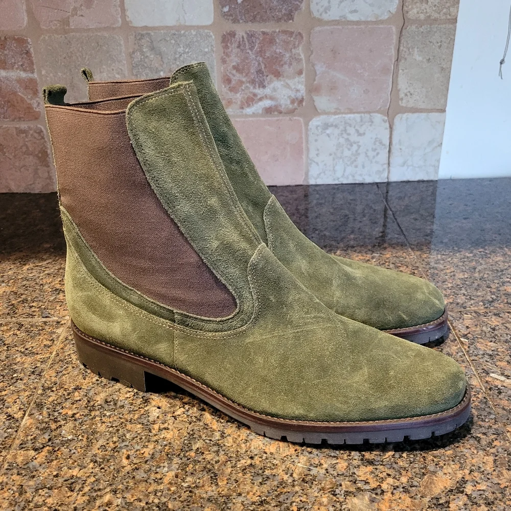 TALBOTS New Suede Pull On Boots Green 9B - Picture 1 of 7